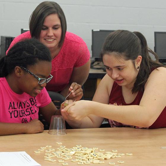 a Reading Specialist By Doing It! Hood College